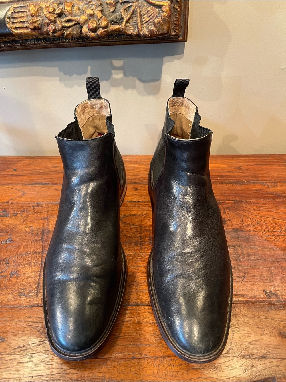 Men's Black Leather Chukka Boots - Sleek Pull-On Design